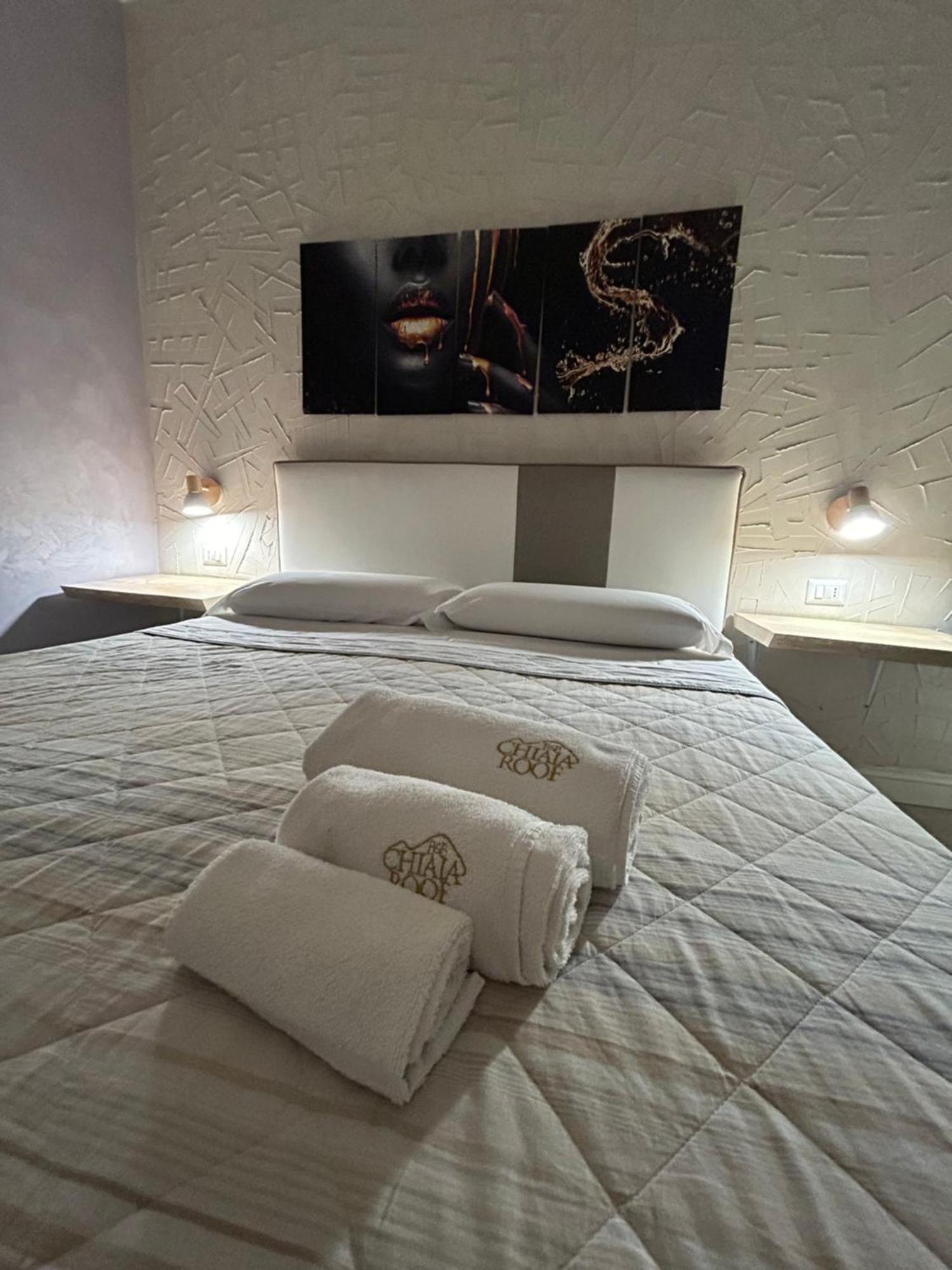 مبيت وإفطار نابولي Chiaia Roof الغرفة الصورة